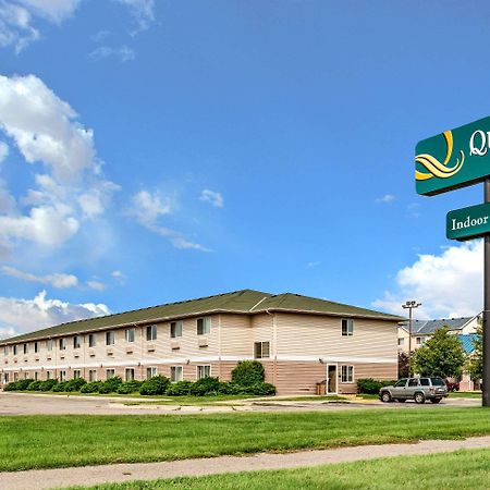 Quality Inn & Suites Mankato Ngoại thất bức ảnh