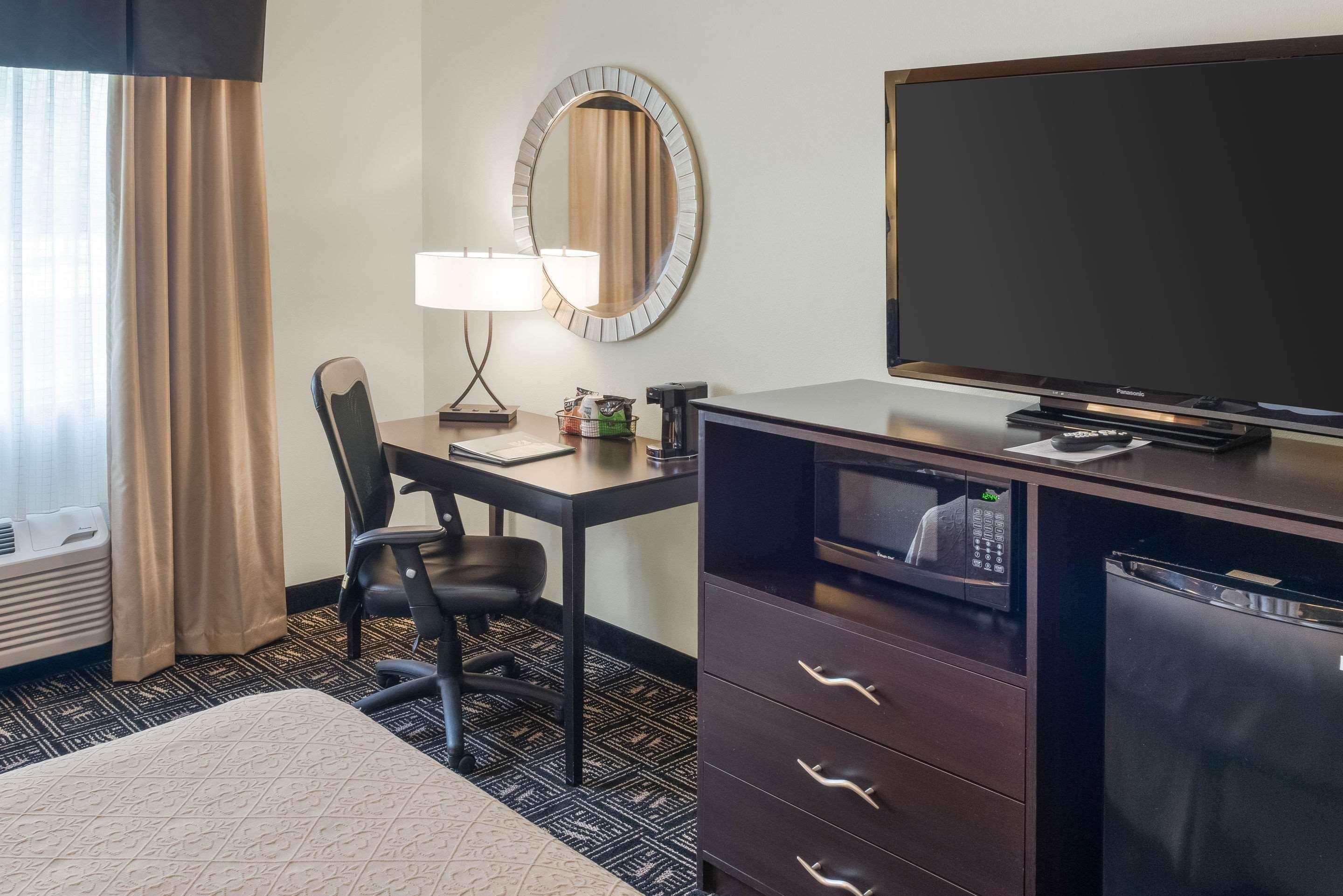 Quality Inn & Suites Mankato Ngoại thất bức ảnh
