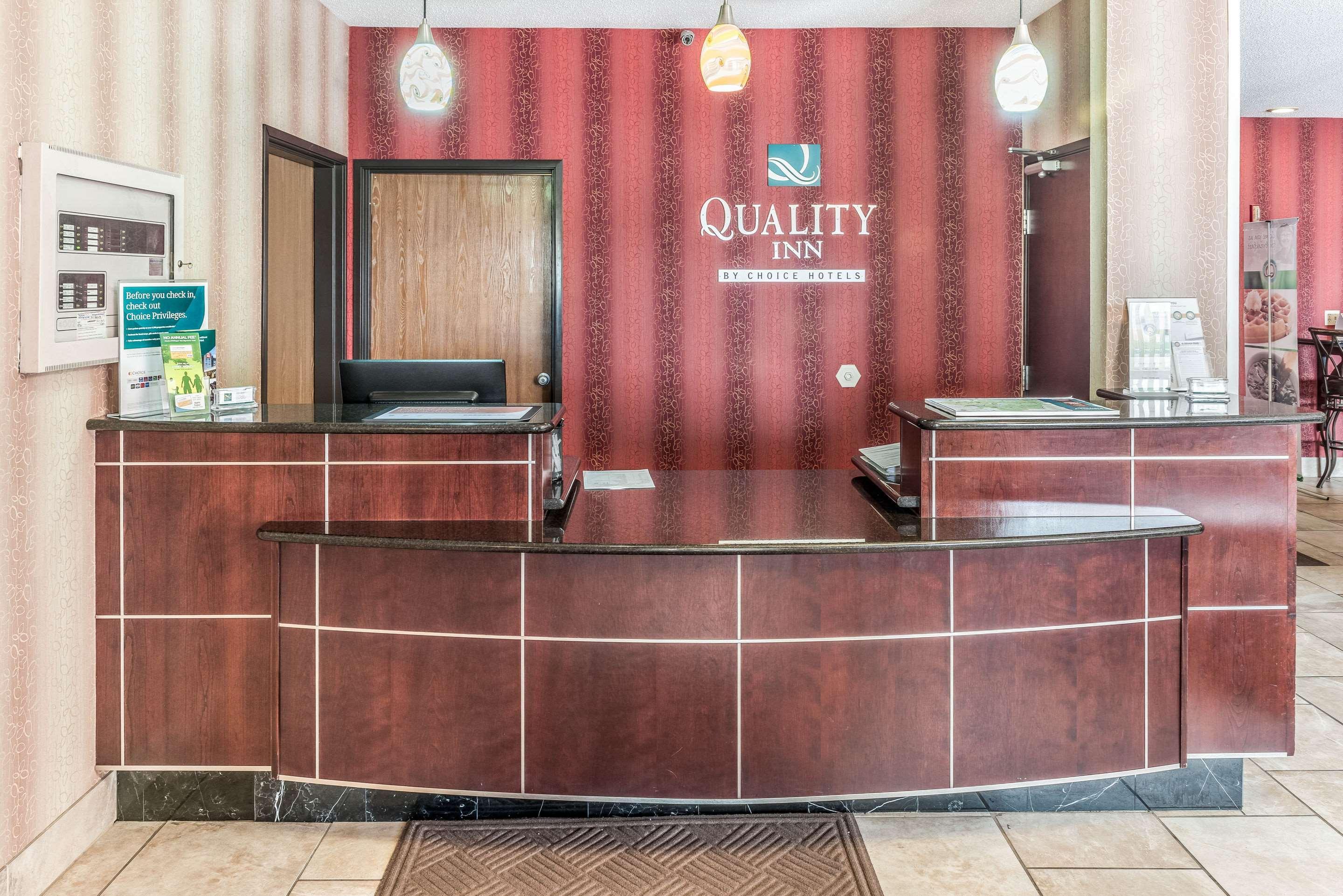 Quality Inn & Suites Mankato Ngoại thất bức ảnh