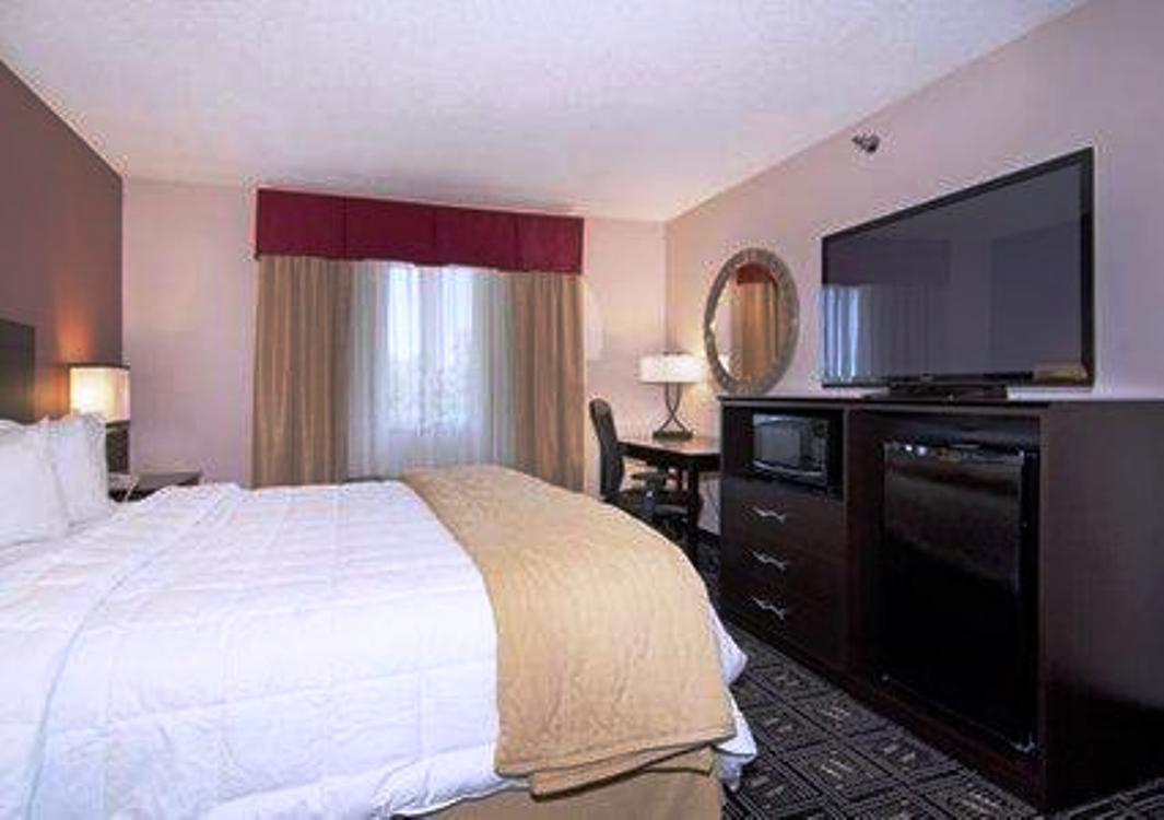 Quality Inn & Suites Mankato Ngoại thất bức ảnh