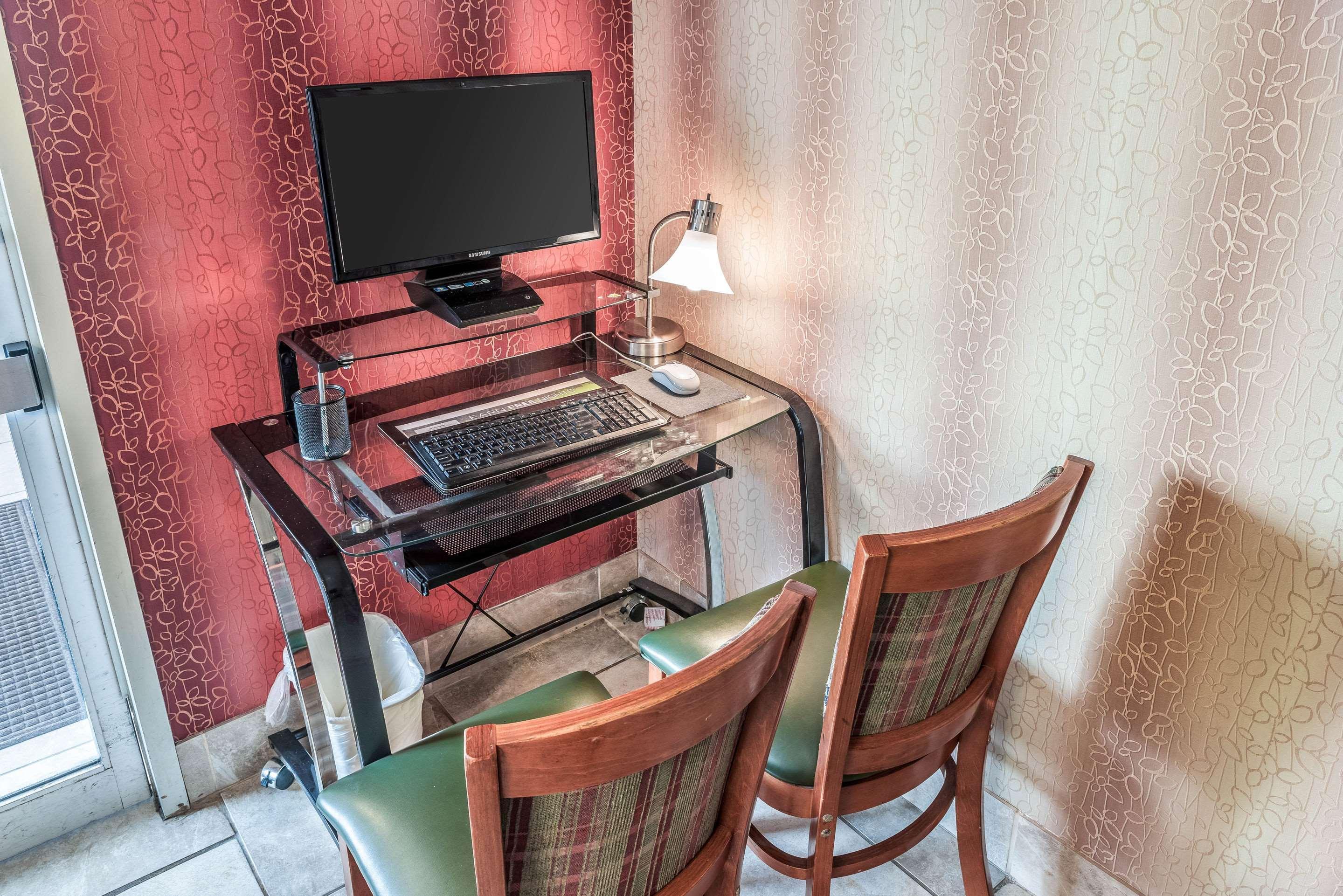Quality Inn & Suites Mankato Ngoại thất bức ảnh
